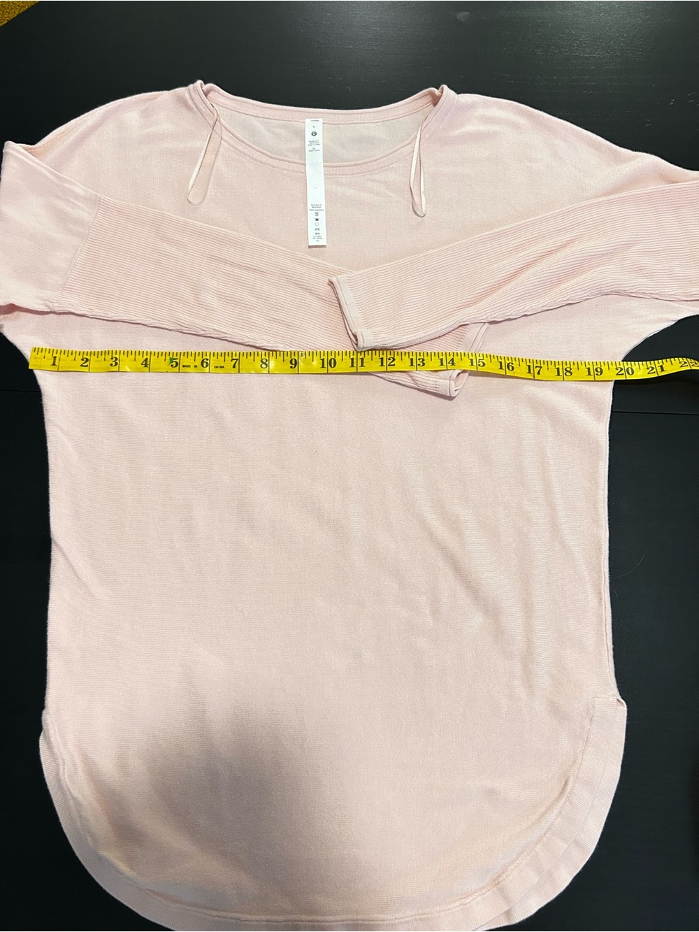 lululemon athletica Dusty Pink Crewneck Shirt Athleisure Size 6 Loungewear - Picture 13 of 13